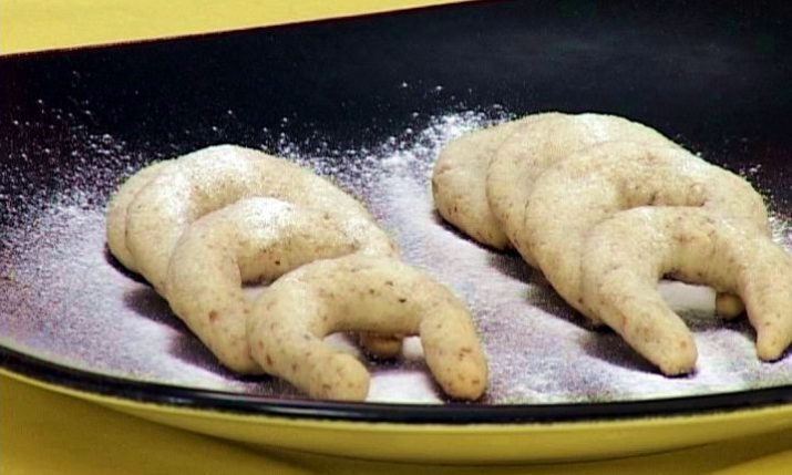 [VIDEO] Croatian Recipes: Kiflice