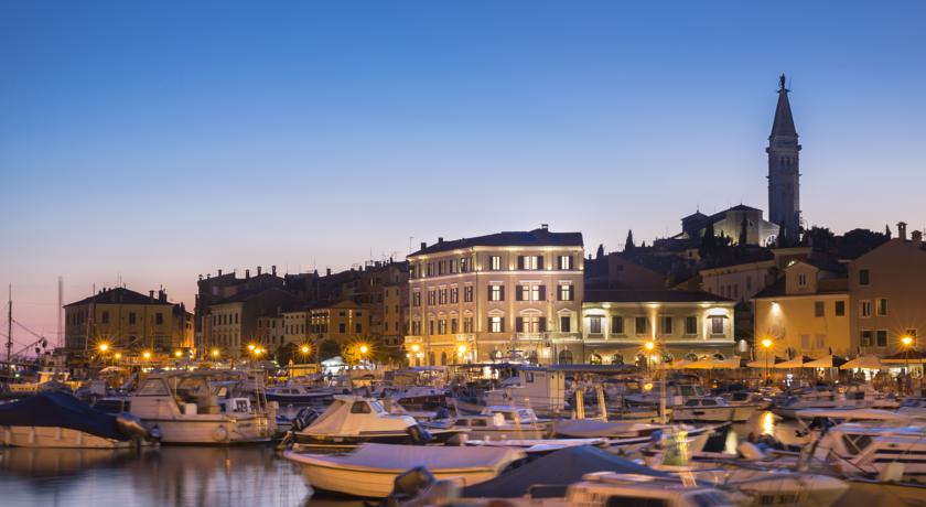 Rovinj’s Hotel Adriatic Wins 2016 Loved by Guests Gold Award
