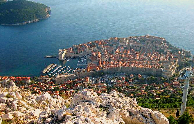 Dubrovnik (photo credit: wiki/bracodbk)