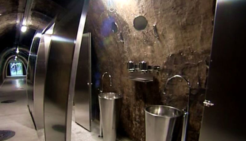Toilets inside the tunel