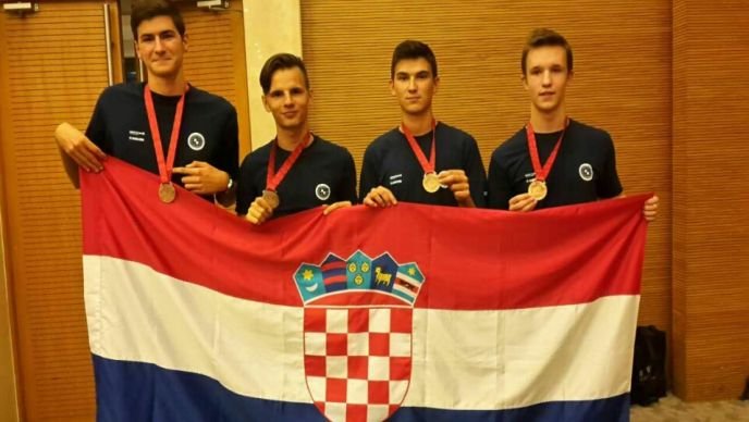 Successful Croatian team (photo credit:  Croatian Geographical Association)