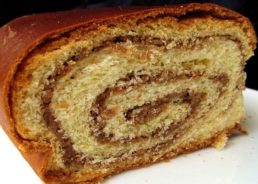 VIDEO: Croatian Recipes: Orahnjača