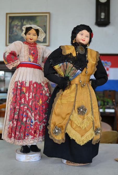 Croatian dolls in national costume
