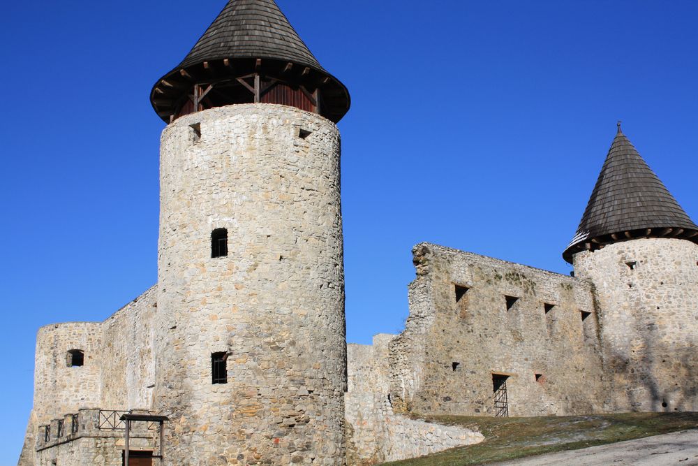 Novigrad Castle (photo credit: Creative Commons)