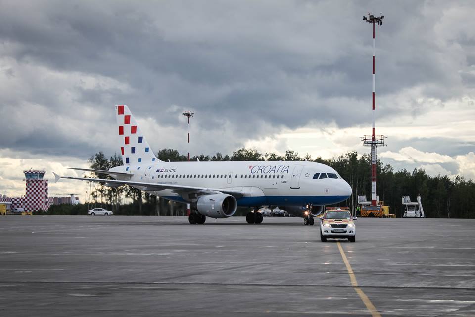 Croatia Airlines Sells 5 Heathrow Airport Slots for $19.5 Million