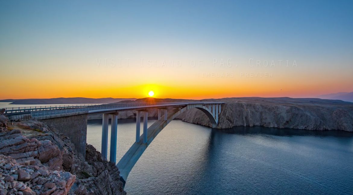 [VIDEO] Amazing Time-Lapse Footage Reveals Magic of Croatian Island of Pag
