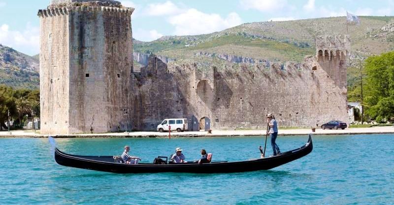 Original Venetian Gondola Rides Now on Croatian Coast