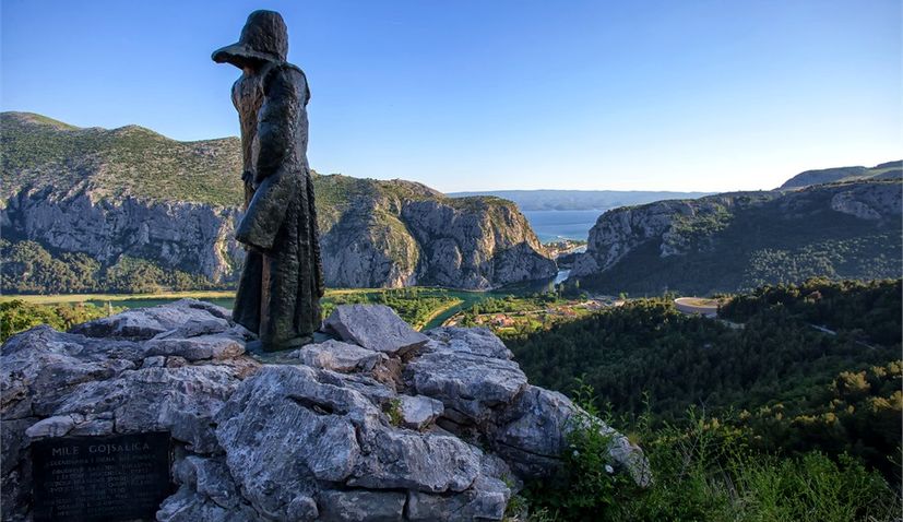 Omiš: 10 Things to See & Do