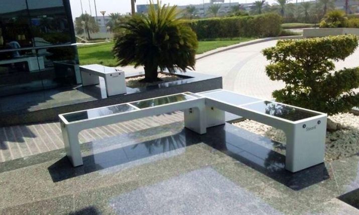 [PHOTO] First Croatian Smart Benches Placed in Dubai