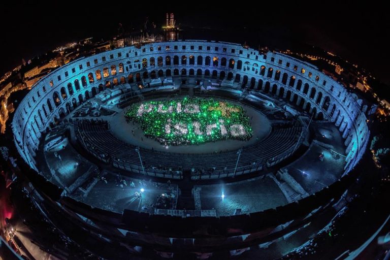Largest Croatian Festival of Light Visualia Set to Light Up Pula