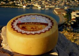 Croatian Paški Sir Wins Best Cheese at Global Cheese Awards in Britain