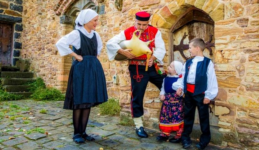 Folklorna Grupa Mladi Hrvati – Preserving Croatian Culture & Traditions for Future Generations