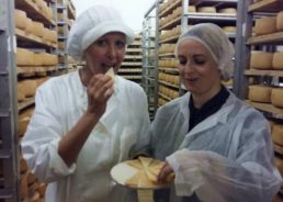New Zealand Cheesemaker Visits Paska Sirana on Pag