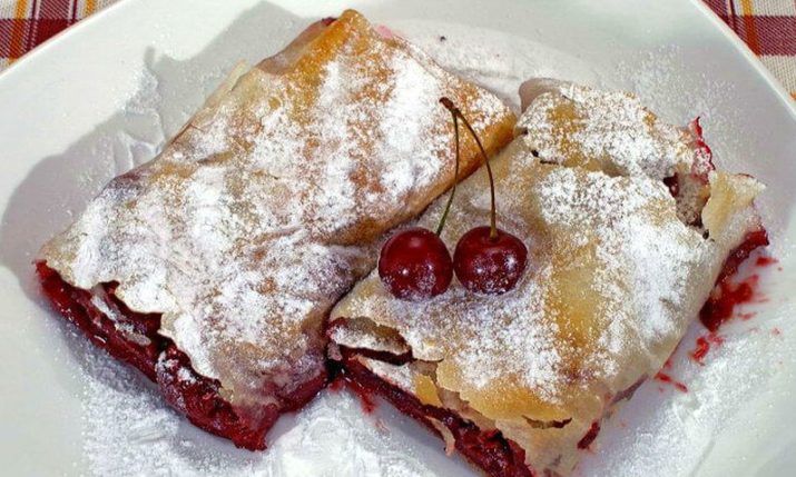 Croatian Recipes: Cherry strudel