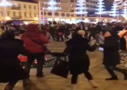 Impromptu Mass ‘Kolo’ as Christmas Spirit Cranks Up in Zagreb