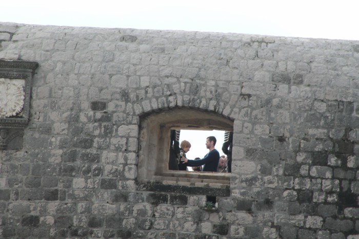 PHOTOS: Jon Snow & Cersei Lannister Filming for Game of 