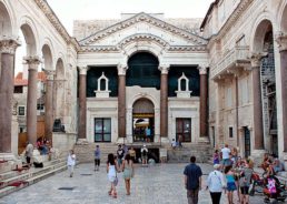 Cultural Family Fun in Split & Zadar with City Game Croatia Treasure Hunts