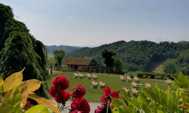 Zagreb Day Trips: Chill with good food & wine in nature at Vuglec Breg