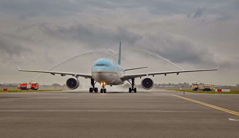 PHOTOS: First Korean Air Flight Welcomed in Zagreb