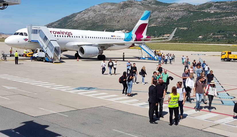 PHOTOS: 2 Millionth Passenger Arrives at Dubrovnik Airport in 2018