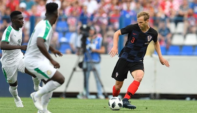 Croatia defender Ivan Strinić given doctors clearance to return to football