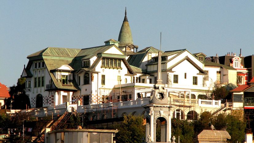 Baburizza palace in chile croatian connection