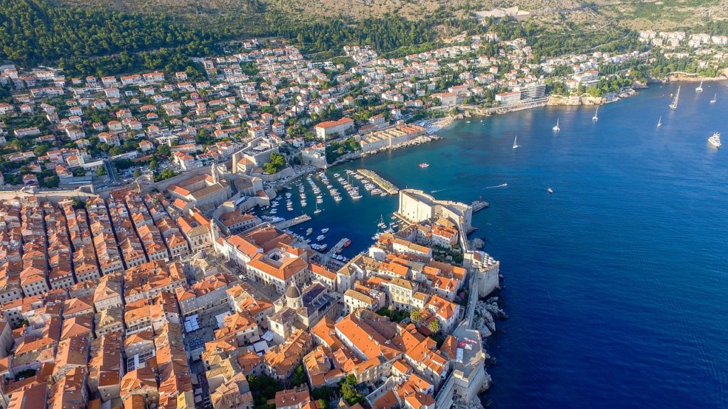 6 new direct flights between Croatia & France to be established in 2019 Dubrovnik-2247300_1280-1024x576