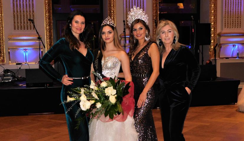 PHOTOS: Amalija Zagorčak wins Miss Croatia Diaspora title at 28th Croatian Ball