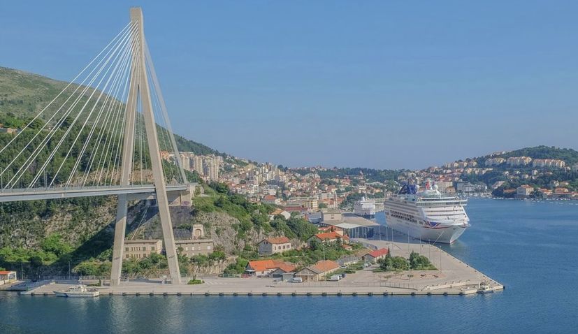 Foreign cruise ships make just 16 trips to Croatia in Jan-July