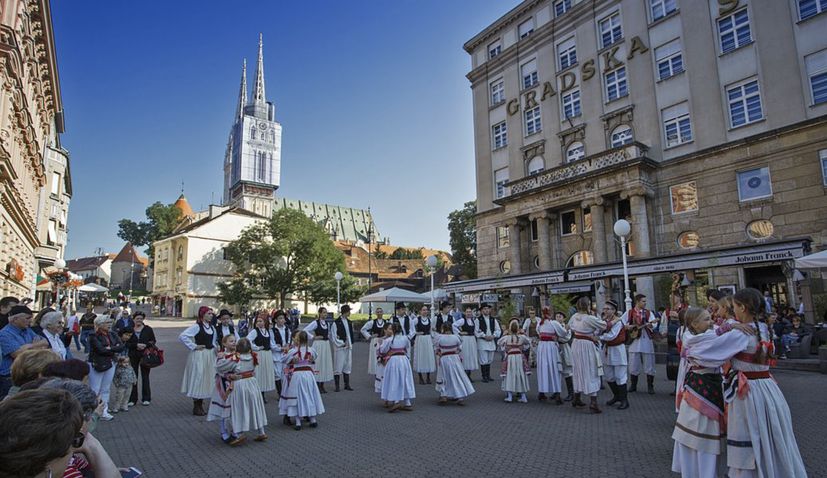 Croatian culture minister says festivals won’t be cancelled, programmes to be adapted