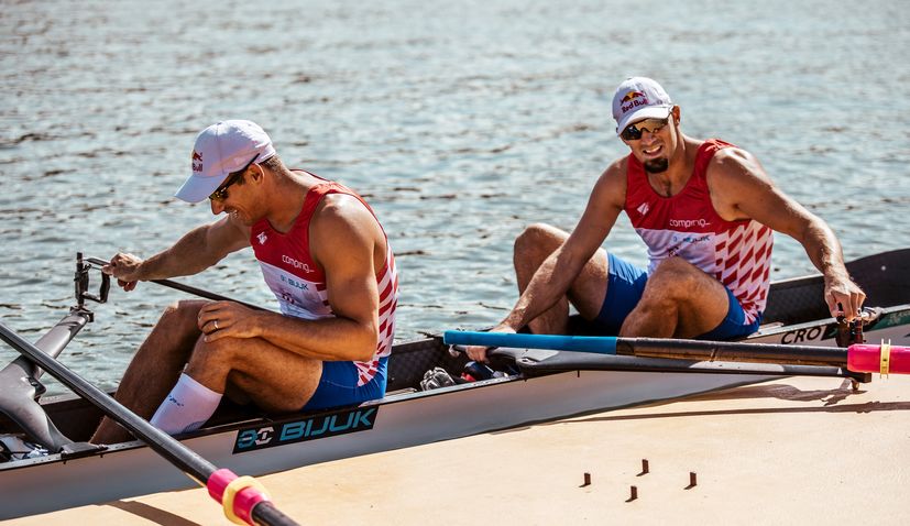Martin & Valent Sinković win gold at World Rowing Championships 