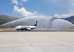 First ever Ryanair flight lands in Dubrovnik