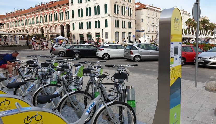 Split introduces public park & ride bike hire network