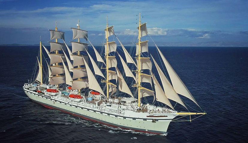 PHOTOS: World’s largest sailing ship built in Split in full sail for first time