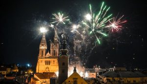 Croatia welcomes in 2022 with scaled down outdoor celebrations