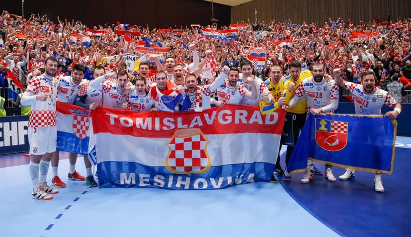 VIDEO: Croatian handball fans most passionate at EURO