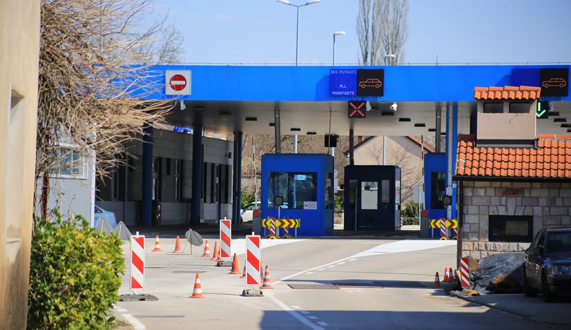 20 Croatia-Bosnia border crossings close on Thursday