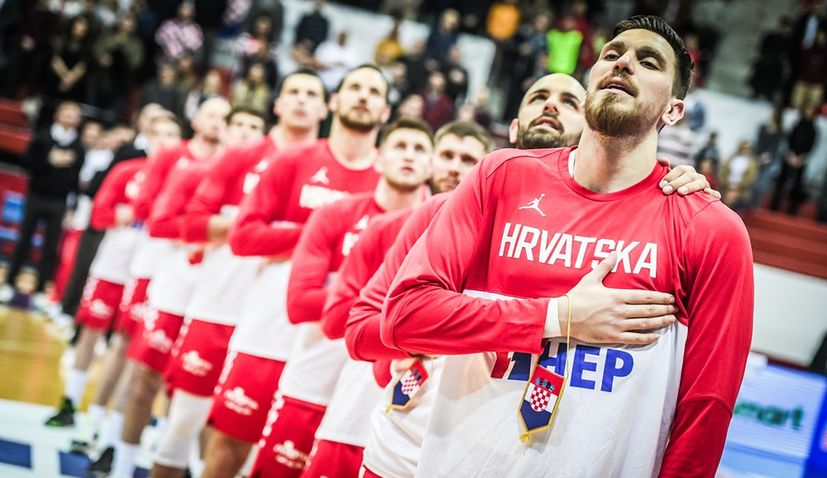 Croatian basketball players donate 2 million kuna for maternity hospital in Zagreb