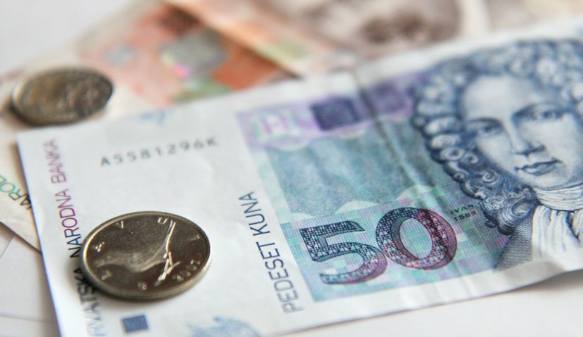 Total deposits held by commercial banks in Croatia increase to HRK 304bn
