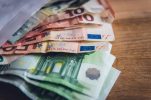 Croats think introducing euro will lead to price rise – survey