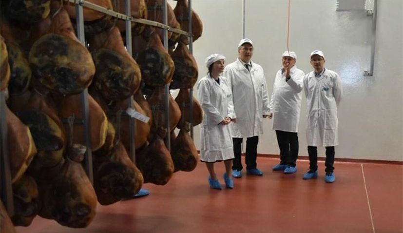 PM visits new pršut processing plant near Vrgorac