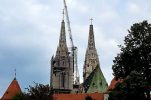 VIDEO: Second cross placed on top of Zagreb Cathedral spire