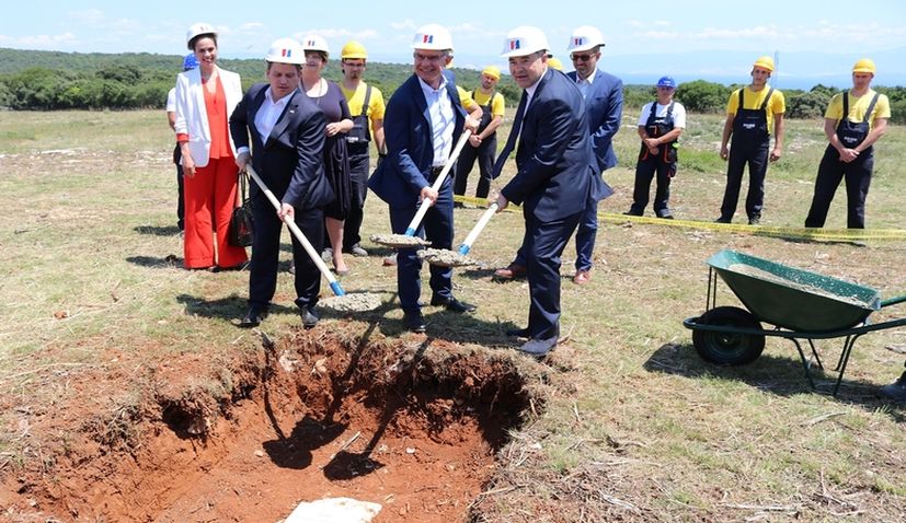 Foundation stone for largest solar power plant in Croatia laid on Cres