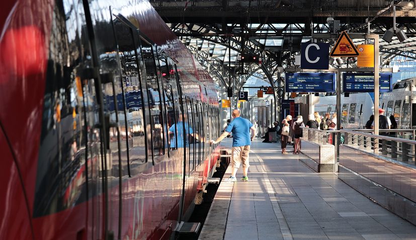 New train service connecting Czech Republic and Croatia exceeds expectations after first month
