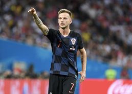 Ivan Rakitić leaves Barcelona and returns to Sevilla