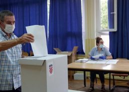 Croatia heads to polls to elect new parliament