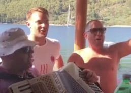 VIDEO: German keeper Manuel Neuer singing ‘Lijepa li si’ in Croatia 