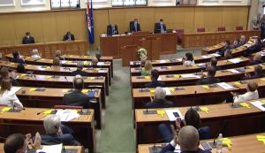 Croatian lawmakers to debate agreement on air marshals