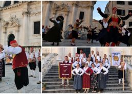 PHOTOS: Vinkovci Autumn Festival in Dubrovnik