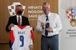 Croatian Football Federation and Croatia Airlines ink cooperation contract 